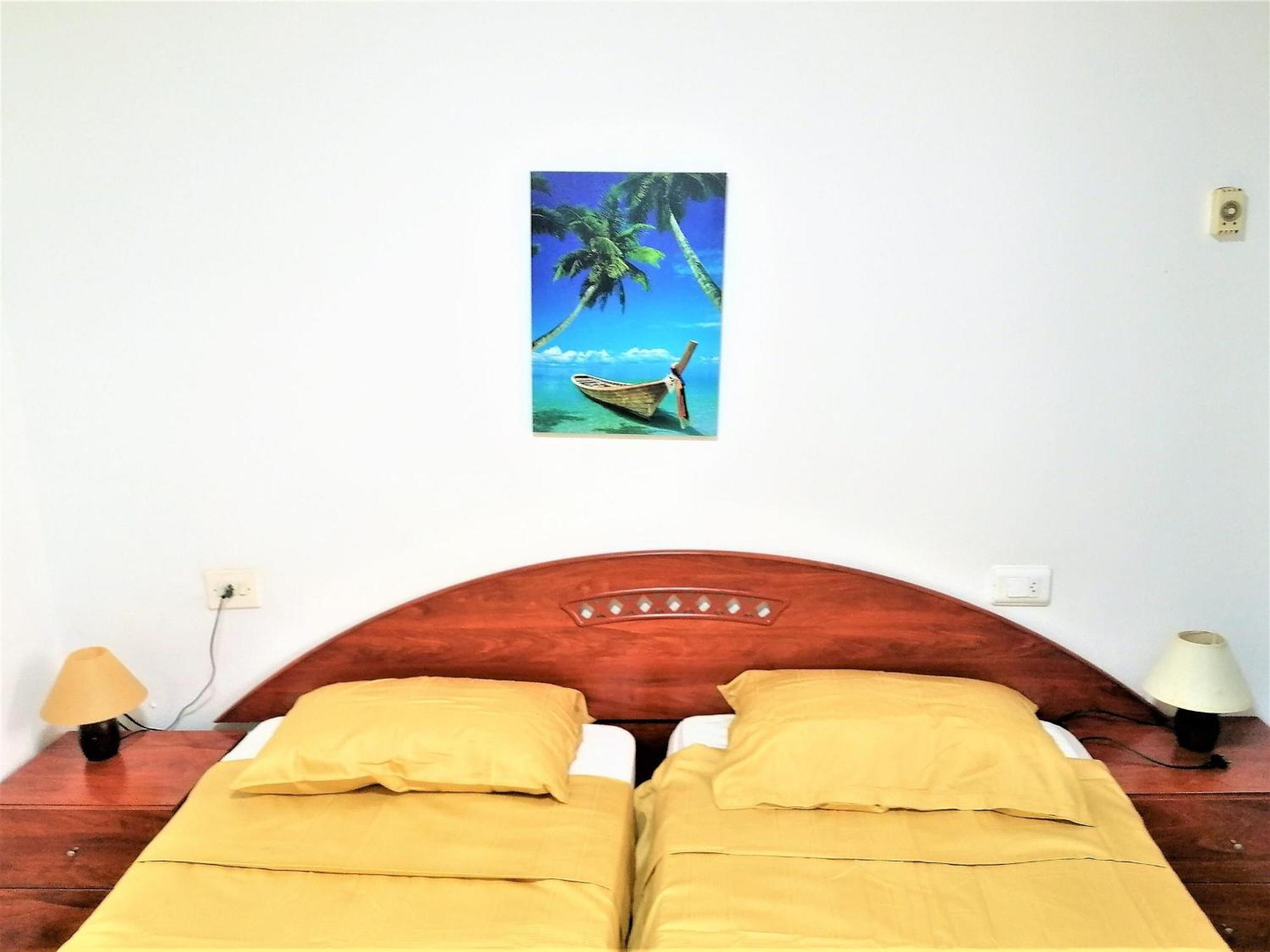 Appartement Roses, 1 Dormitorio, 4 Personas - Es-258-18 *